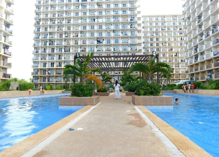 Swiftie-inspired With Pool! Lapulapu Cebu Apartment